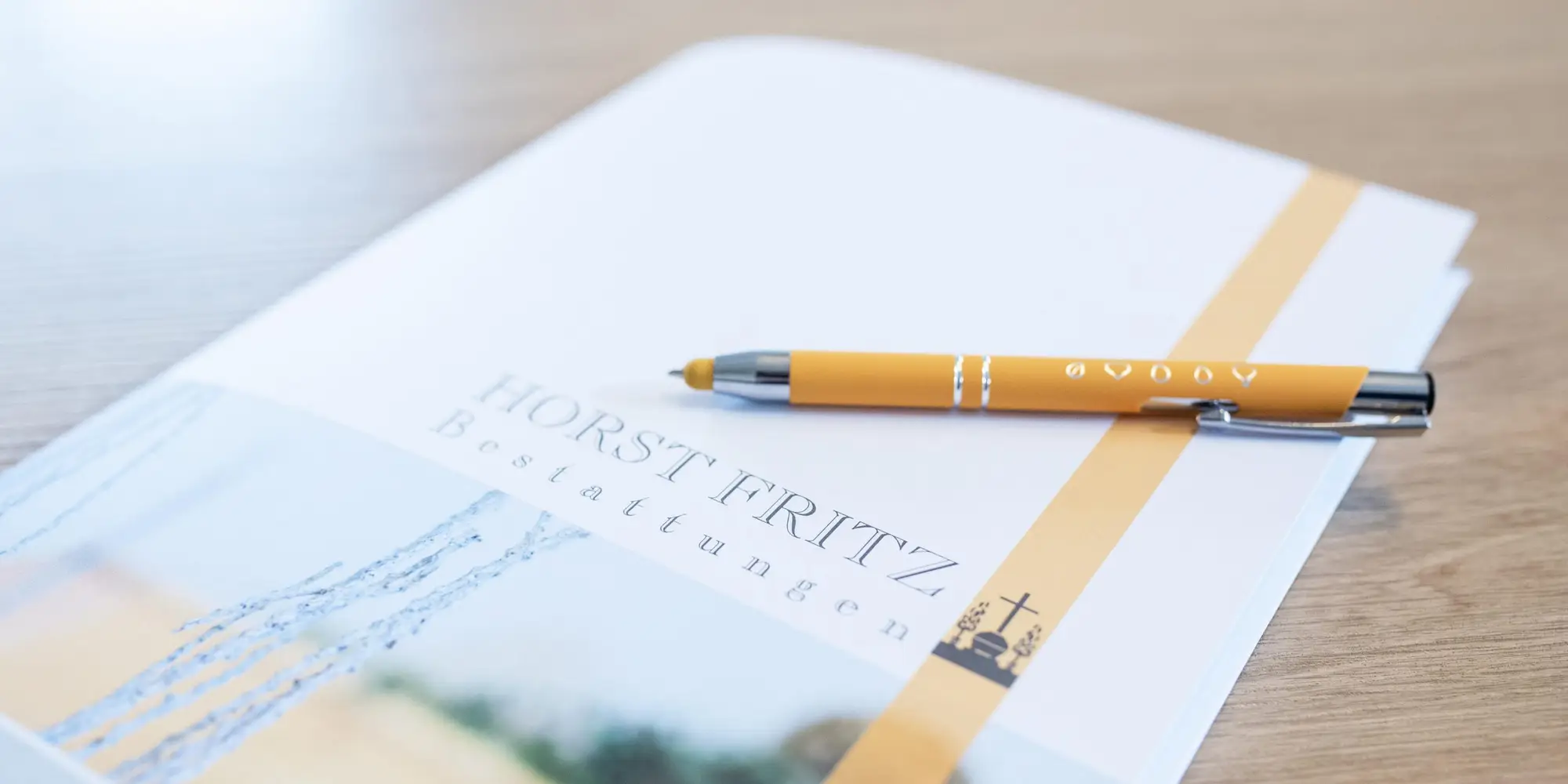 Ausgefüllte Unterlagen zur Bestattungsplanung